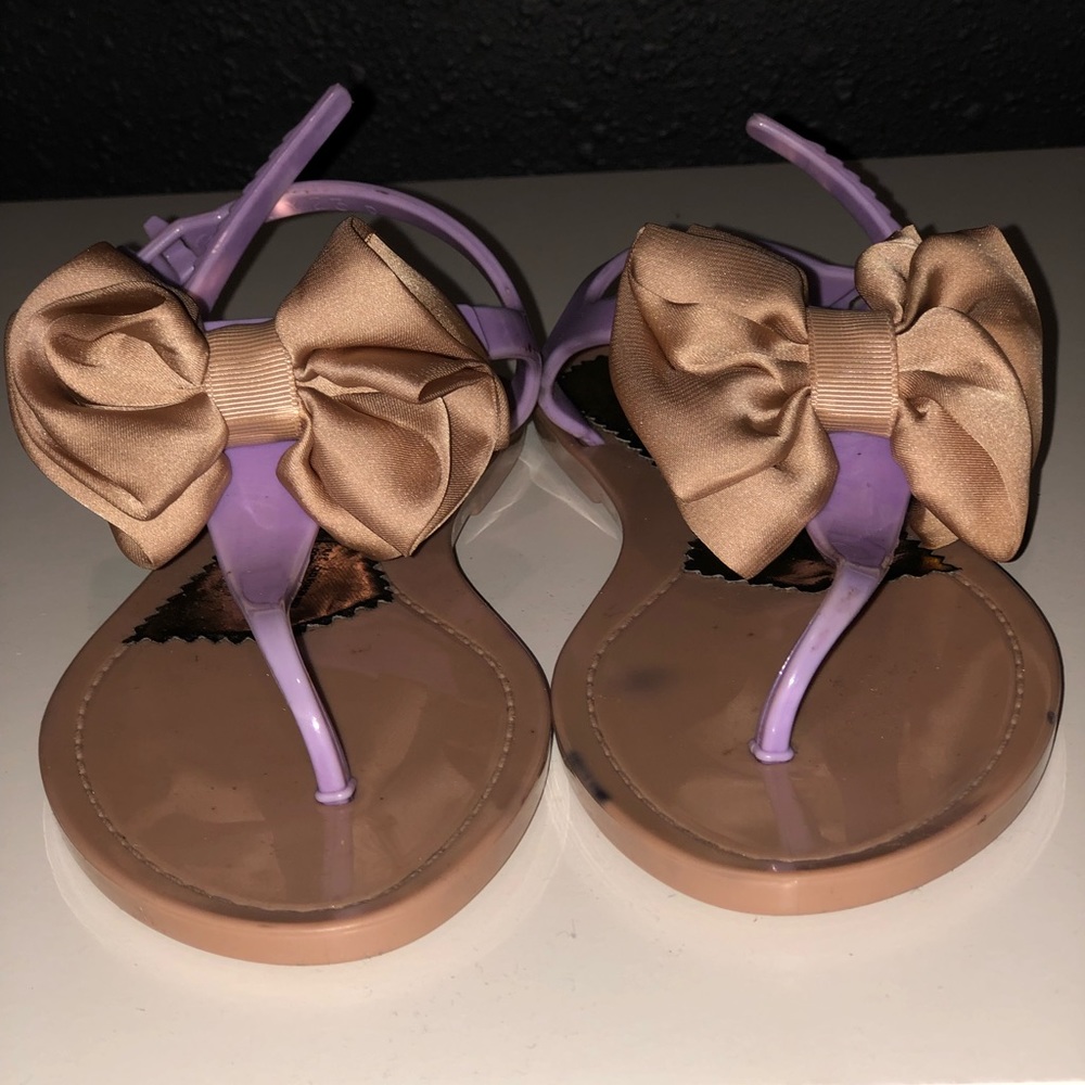 Plastic material bow sandals